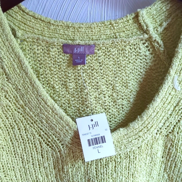JJill Lite V neck Sweater sz L NWT - Picture 2 of 4